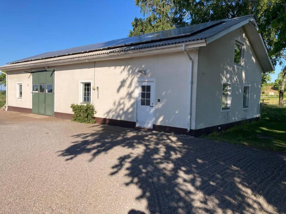 Апартаменты Fin Laegenhet Mitt Pa Bjaerehalvoen Бастад Экстерьер фото